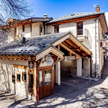 La Tarine Hotel