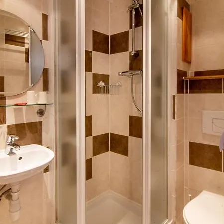 Hotel La Tarine Peisey-Nancroix