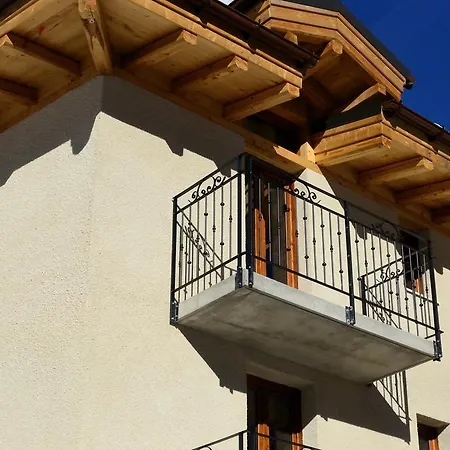 Chalet Hotel La Tarine